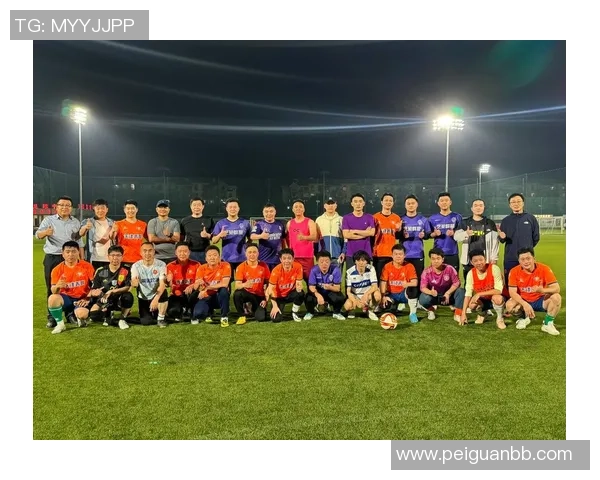 4月7日大连一方迎战天津队期待精彩对决展现足球魅力与激情 4月7日大连一方迎战天津队期待精彩对决展现足球魅力与激情